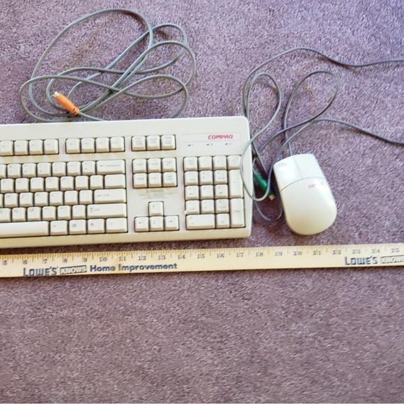 Keyboard - Picture 4 of 5